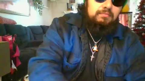 Snapshot of dpenguino chatting on December 2025 05:29:01 PM Dpenguino online show from December 2025 05:29:01 PM