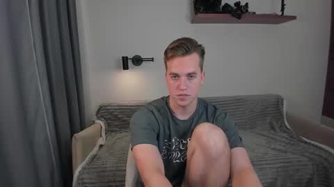 Mervin  online show from September 2025 08:08:01 PM