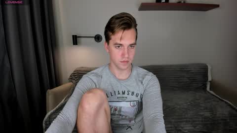 Mervin  online show from October 2025 10:12:02 PM