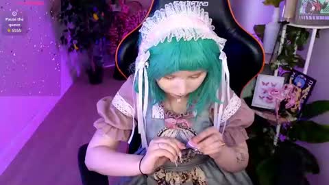 Snapshot of draculaura_ chatting on June 2026 10:57:02 AM Draculaura online show from June 2026 10:57:02 AM