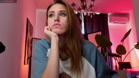 Snapshot of dragon_ink chatting on July 2026 07:13:01 AM Lisbeth Salander online show from July 2026 07:13:01 AM