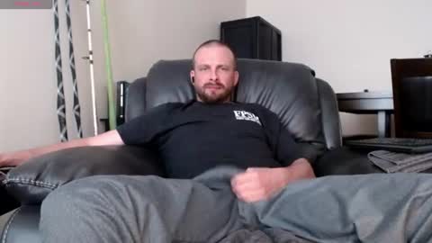 Snapshot of dragoste18 chatting on June 2026 01:42:02 PM Dragoste online show from June 2026 01:42:02 PM