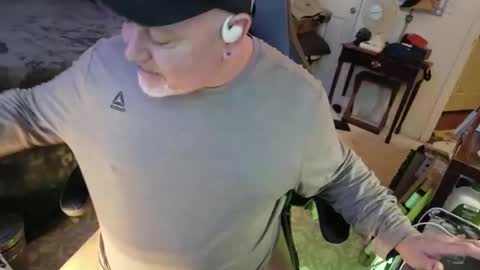 Drake D Vamp aka Drake DarkRose online show from February 2026 12:21:01 PM