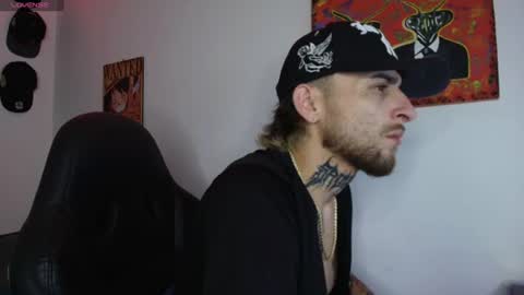 Snapshot of drako_lives_show chatting on July 2026 06:33:01 PM - NEW ACCOUNT Independent model online show from July 2026 06:33:01 PM