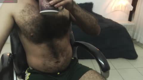 Snapshot of drakos_hairy chatting on February 2025 10:44:02 PM Drakos online show from February 2025 10:44:02 PM