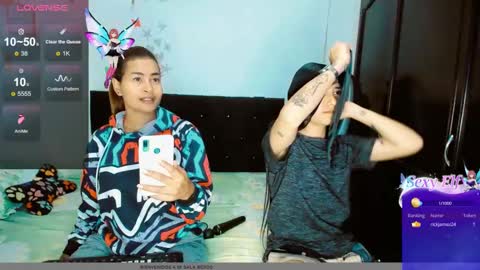 Snapshot of dream__girls69944 chatting on December 2024 01:53:02 PM sharon online show from December 2024 01:53:02 PM