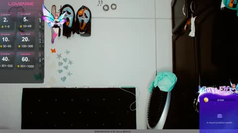 Snapshot of dream__girls69944 chatting on December 2024 11:17:01 AM sharon online show from December 2024 11:17:01 AM