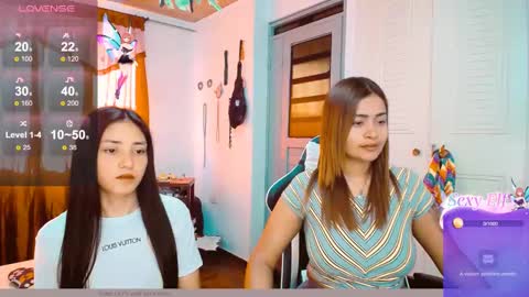 Snapshot of dream__girls69944 chatting on January 2025 01:36:02 PM sharon online show from January 2025 01:36:02 PM