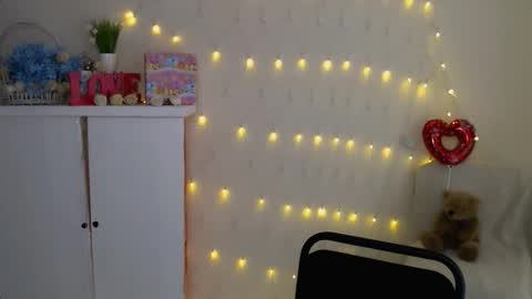 Mari online show from September 2025 07:32:01 AM