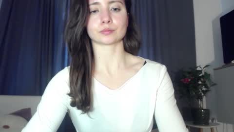 Snapshot of dream_nicole02 chatting on March 2026 03:18:01 PM Nicole online show from March 2026 03:18:01 PM