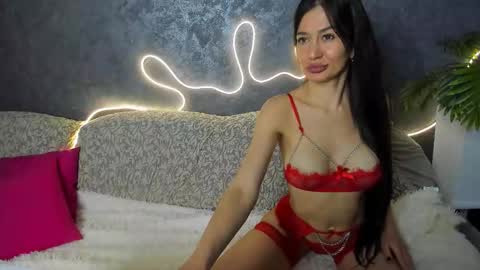 Olivia online show from March 2026 02:50:01 AM