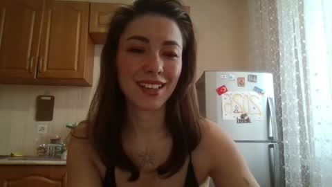 Snapshot of dream_petal_ chatting on April 2026 09:23:02 AM dream_petal_ online show from April 2026 09:23:02 AM