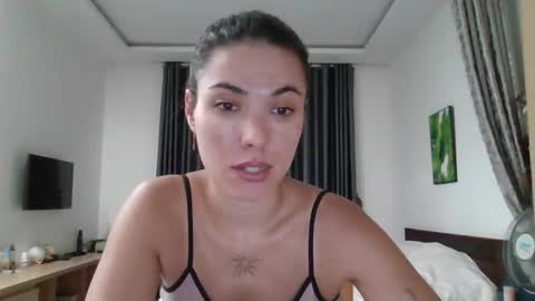 Snapshot of dream_petal_ chatting on July 2026 11:23:01 AM dream_petal_ online show from July 2026 11:23:01 AM