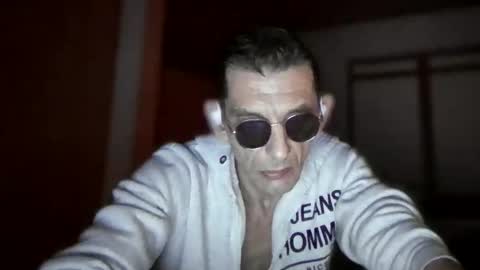 Dreambob online show from November 2025 11:19:02 PM