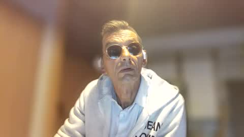 Dreambob online show from June 2026 05:56:02 PM
