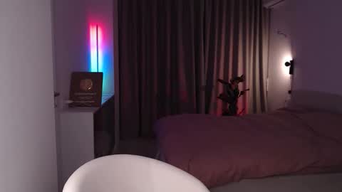 Liza online show from November 2025 03:12:02 AM