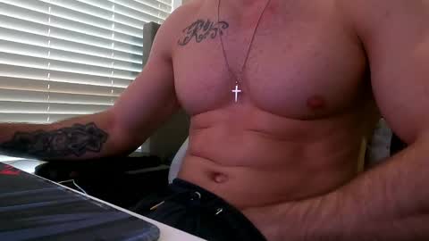 Snapshot of dreamering chatting on April 2026 06:34:01 PM Dreaming on going live with a woman p online show from April 2026 06:34:01 PM