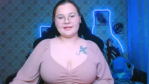 dreamforyoue2 online show from October 2025 07:57:02 PM