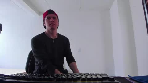 Your lord. - ONLINE  1500 Pm to 2100 Pm - New York Hour online show from March 2026 07:14:01 PM