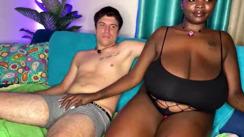 Snapshot of dreaminterracial chatting on February 2026 03:20:01 PM InterracialDream online show from February 2026 03:20:01 PM