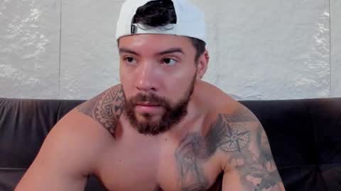 Snapshot of dreammr1 chatting on September 2025 03:02:01 PM cris online show from September 2025 03:02:01 PM