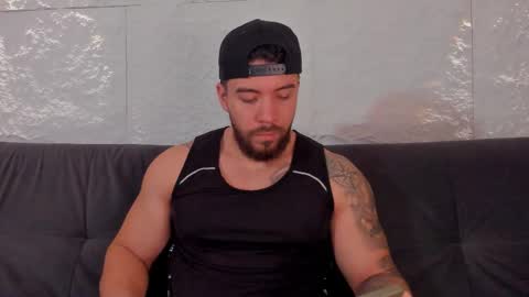 Snapshot of dreammr1 chatting on October 2025 06:41:02 PM cris online show from October 2025 06:41:02 PM