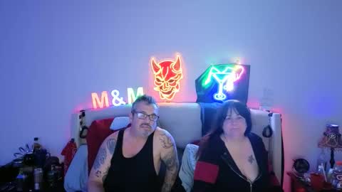Snapshot of dreamycouple01 chatting on May 2026 01:36:01 AM DreamyCouple01 online show from May 2026 01:36:01 AM