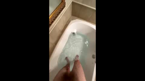 Snapshot of drefuqa2 chatting on November 2025 12:05:02 PM drefuqa2 online show from November 2025 12:05:02 PM