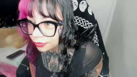 Snapshot of driana_ate chatting on October 2025 03:59:01 AM Driana online show from October 2025 03:59:01 AM