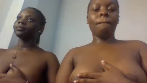 Snapshot of drip_doll_ chatting on May 2026 06:21:03 AM Kimberly online show from May 2026 06:21:03 AM