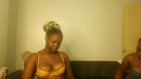 Snapshot of drip_doll_ chatting on May 2026 11:42:01 PM Kimberly online show from May 2026 11:42:01 PM