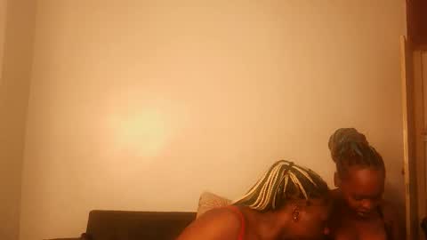Snapshot of drip_doll_ chatting on May 2026 04:45:02 PM Kimberly online show from May 2026 04:45:02 PM