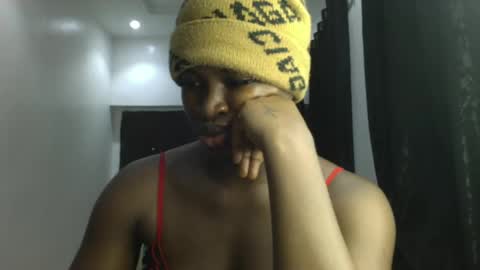 Snapshot of dripping_luna chatting on January 2025 09:36:02 PM dripping_luna online show from January 2025 09:36:02 PM