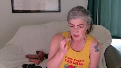 Angie online show from April 2026 03:32:01 PM