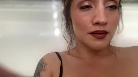 drippypetalo online show from November 2025 09:48:02 PM