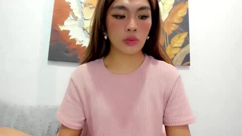 Snapshot of dripqueenxoxo chatting on May 2026 06:35:02 PM miss. Erika online show from May 2026 06:35:02 PM
