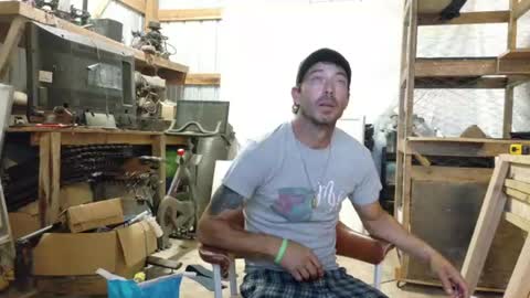 Snapshot of dritylilboy chatting on June 2026 12:42:02 PM Inexperienced catfish online show from June 2026 12:42:02 PM