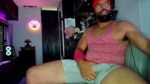 Snapshot of drizzys_room chatting on June 2026 01:59:02 PM DirtyDrizzy online show from June 2026 01:59:02 PM