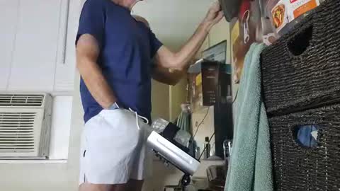Snapshot of drmbigg chatting on July 2026 10:42:01 AM Hello Hope you enjoy what you see. I love attention in dirty talk and tips thickcock edging precum dirtyTalk C2C online show from July 2026 10:42:01 AM