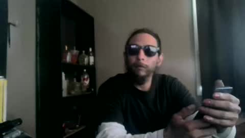 Snapshot of drogoloko233 chatting on April 2026 11:40:02 PM drogo lpkp online show from April 2026 11:40:02 PM