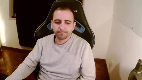 droooooones online show from February 2025 11:31:01 PM