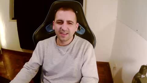 droooooones online show from February 2025 12:30:01 AM