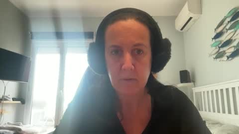 Dr. Resa online show from April 2026 07:02:01 AM