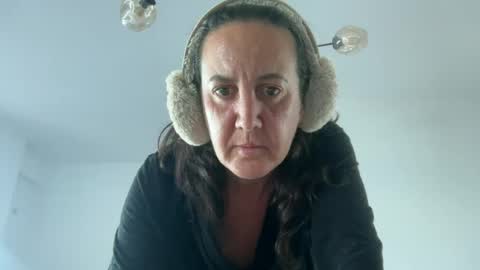 Snapshot of drresa chatting on June 2026 06:11:01 AM Dr. Resa online show from June 2026 06:11:01 AM