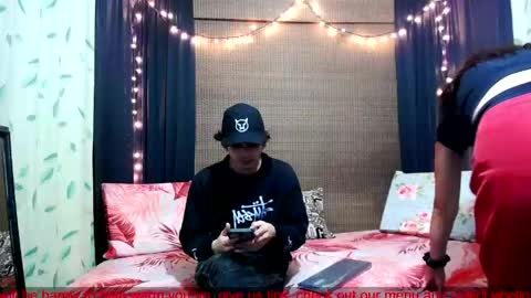 Snapshot of drumcore_01 chatting on May 2026 01:25:02 AM Drum-Core online show from May 2026 01:25:02 AM