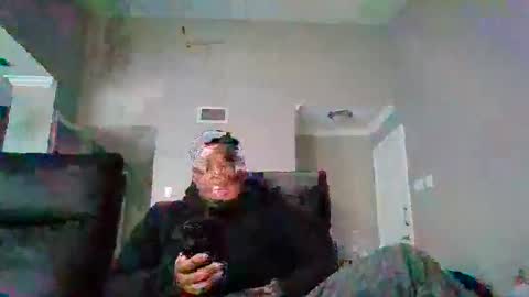 SmoovFanz online show from December 2025 06:45:02 PM