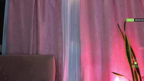 duamilktits online show from November 2025 12:53:02 AM