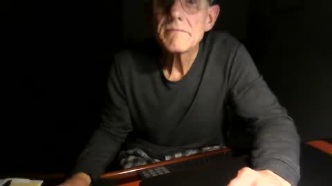 Snapshot of dubl55nikl chatting on March 2025 07:15:01 AM DublNikl online show from March 2025 07:15:01 AM