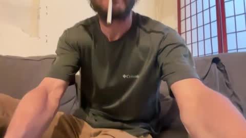 Max online show from September 2025 12:34:01 AM