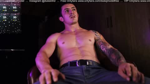 Snapshot of duke_j chatting on January 2025 03:52:02 AM DUKE J              online show from January 2025 03:52:02 AM